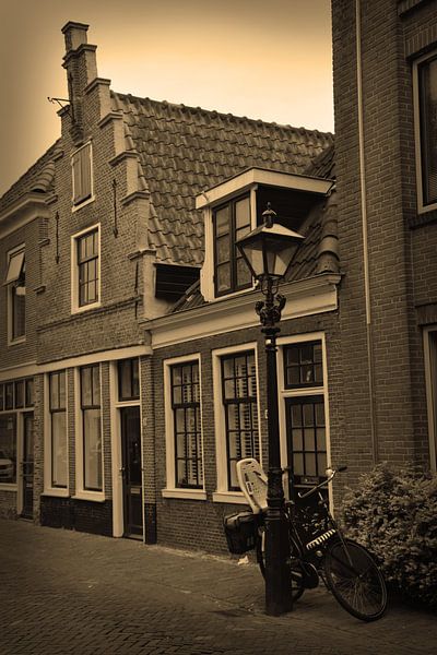 Alkmaar Noord-Holland Binnenstad Sepia Nederland van Hendrik-Jan Kornelis