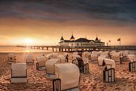 Pier of the Baltic resort Ahlbeck at sunrise. by Voss Fine Art Fotografie thumbnail