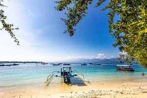 Eaux bleues tropicales en Indonésie