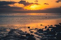 Zonsondergang boven de Noordzee