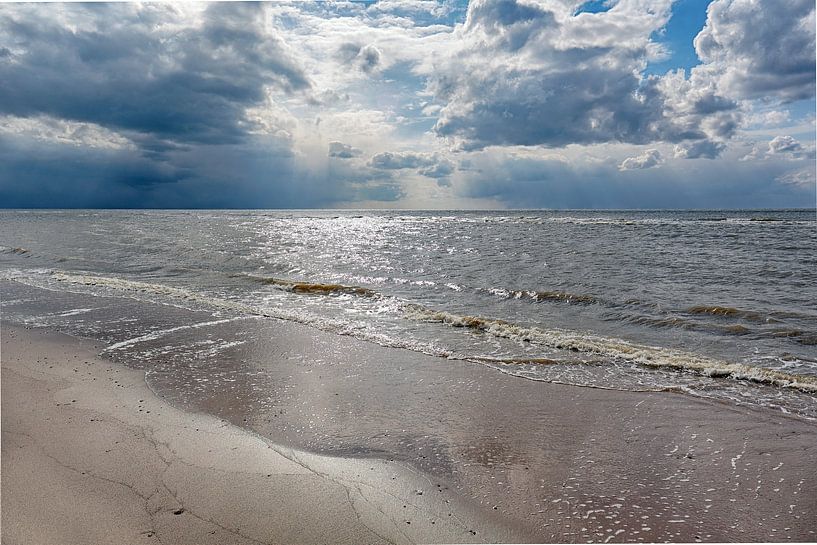 Egmond aan Zee view of the North Sea by Ronald Smits