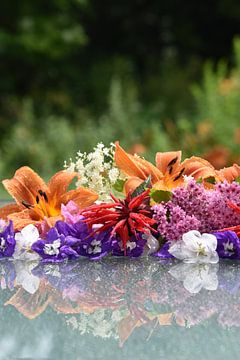 Een boeket bloemen uit de tuin van Claude Laprise