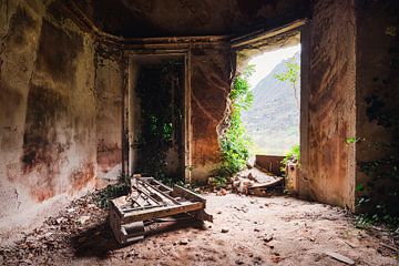 The Last Notes of a Lost Piano.