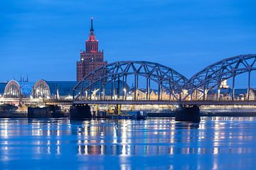 Blauw uur in Riga van Stephan Schulz