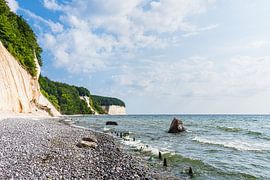 Kreidefelsen an der Küste der Ostsee auf der Insel Rügen von Rico Ködder