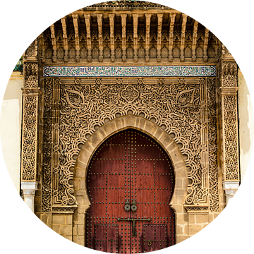 Toegangsdeur van het mausoleum van Mulai Ismail in Meknes Marokko