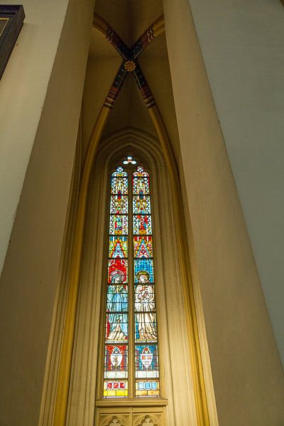 Kerkglas by Willy Sybesma