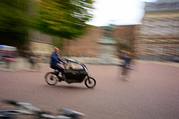 Bicycle-in-motion-2
