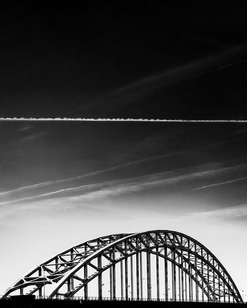 Alte Waalbrücke in Nijmegen von Maerten Prins