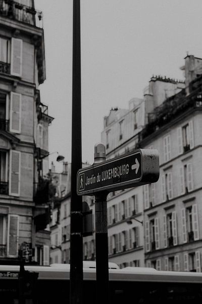 Jardin du Luxembourg, Parijs, Frankrijk. Zwartwit van Manon Visser