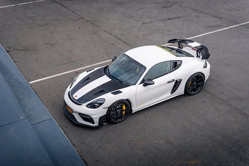 Porsche GT4 RS sur Ryan van Pelt