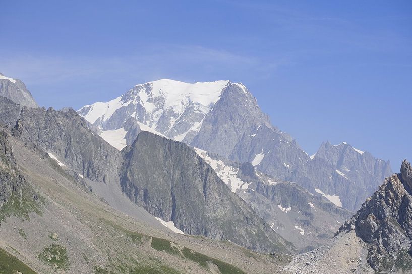 Mont Blanc : un sentier de grande randonnée spectaculaire à travers la France, l'Italie et la Suisse - plein de glaciers, de sommets, de prairies alpines et de moments de montagne grandioses. par Miriam Schwarzfischer Fotografie