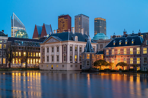 Mauritshuis and Hofvijver in the last light