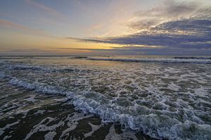 Zonsondergang aan zee von Dirk van Egmond