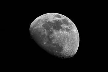 Maan aan de nachtelijke hemel van Thomas Marx