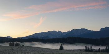 Morning mist over Lake Attle