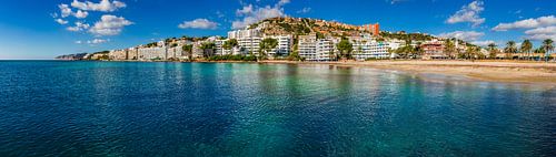 Panorama uitzicht op Platja de Santa Ponsa op Mallorca