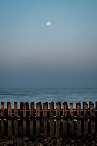 Lune sur la mer - Soirée tranquille sur la côte - Flushing