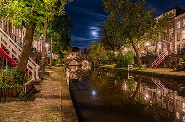 Volle maan boven de Utrechtse Oudegracht van Jeroen de Jongh Fotografie