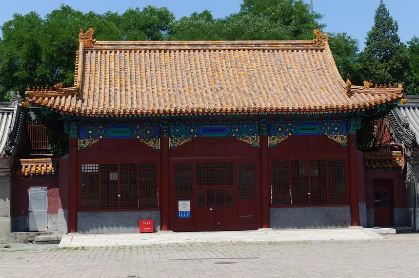 Huis op plein  by Robert Lotman