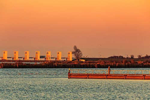 Houtribsluizen bij Lelystad