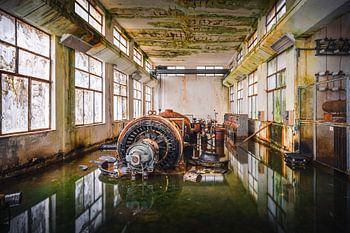Sinking Power Plant.