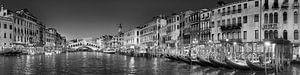 Canal Grande in Venedig mit Rialtobrücke in schwarzweiss