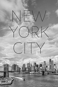 NYC Brooklyn Bridge & Lower Manhattan | Text & Skyline
