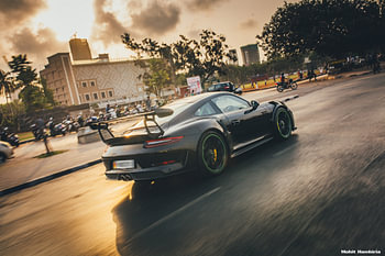 Golden Hour Attack: Porsche GT3 RS