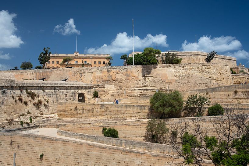 Wall in Valletta by Ulrike Leone