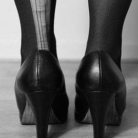 Leiter in Strumpfhosen - Teil der Serie 'raw