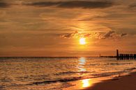 Zonsondergang strand Zoutelande van MSP Canvas thumbnail