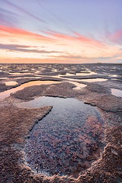 Sonnenuntergang über dem Wattenmeer von Thea.Photo