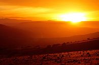 sunrise in the landscape of Namibia van W. Woyke thumbnail