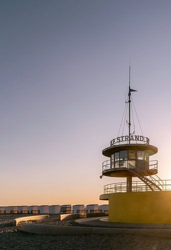 Lever de soleil à la maison de la plage pour les sauveteurs de la côte à Knokke-heist