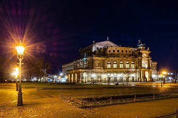 Dresden Semper Opera van Ullrich Gnoth