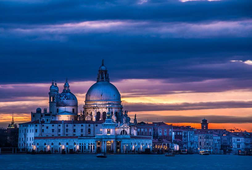 Venice by Hello Pompoyo