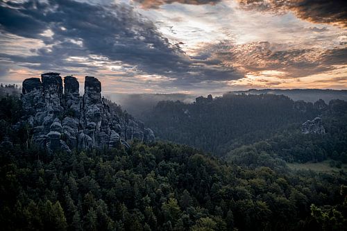 Morning mood Elbsandsteingebirge