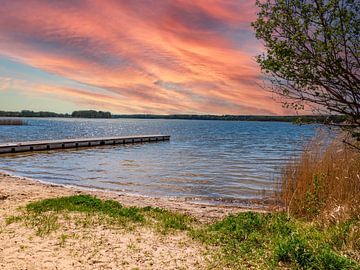 Amarrage avec lac sur le plateau des lacs du Mecklembourg sur Animaflora PicsStock