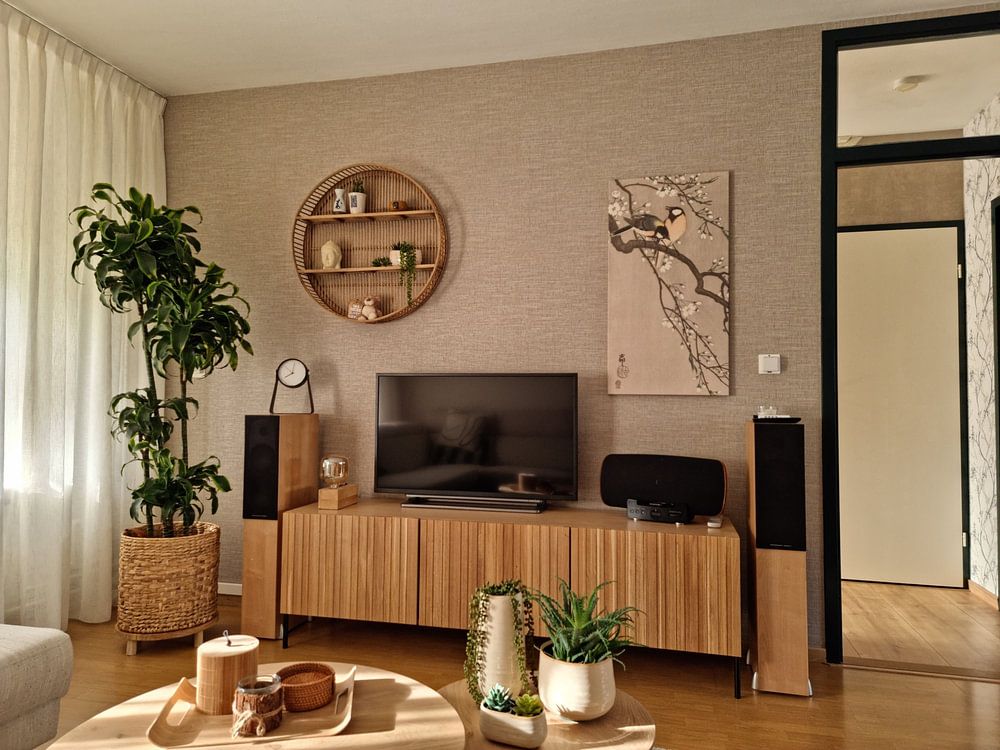 Kohlmeisen auf Blütenzweig von Ohara Koson