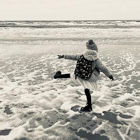 Young and Free at the Beach sur Eveline van Vuren