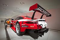 Porsche 911 RSR