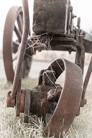 Farmhouse old cart in winter frost by Sandra Koppenhöfer