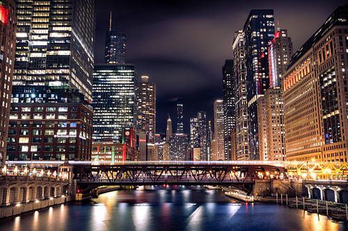 Chicago bridge in the evening