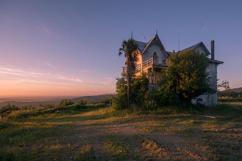 Zonsondergang bij portugese villa Urban exploring