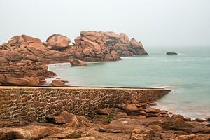 Atlantikküste in der Bretagne bei Ploumanach
