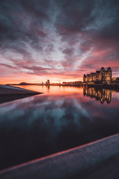 Oslo by Hello Pompoyo