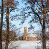 Kerk Midwolde in de sneeuw van R Smallenbroek