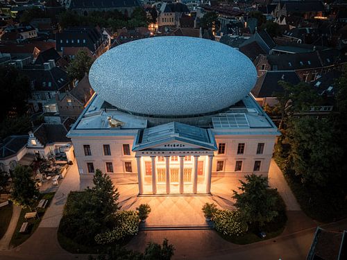 Museum De fundatie at night, Zwolle