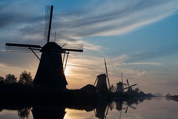 Zonsopkomst Werelderfgoed Kinderdijk van René von Hout